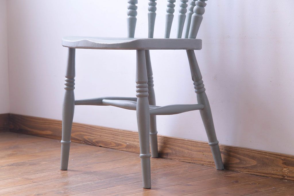 アンティーク家具　イギリスアンティーク　シャビーシックな淡いカラーがお洒落なペイントチェア(椅子、ヴィクトリアンチェア)(2)