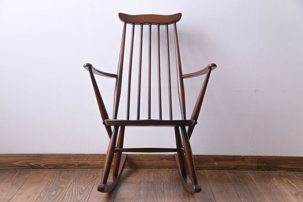 ヴィンテージ家具　イギリスビンテージ　ERCOL(アーコール)　ゴールドスミス・ロッキングチェア