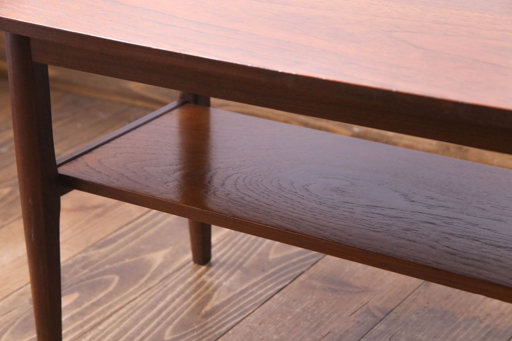 ヴィンテージ家具　北欧ビンテージ　チーク材　シンプルでおしゃれなセンターテーブル(コーヒーテーブル、ローテーブル)