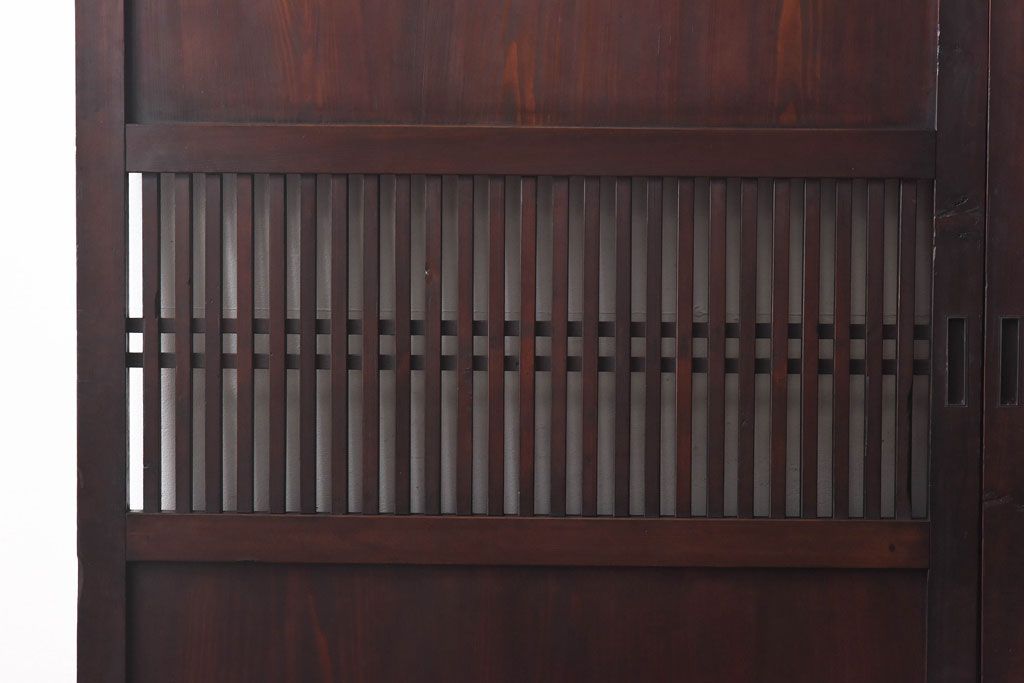 和製アンティーク　杉材　武骨な雰囲気の漂う格子帯戸(板戸、格子戸、引き戸、建具)3枚組