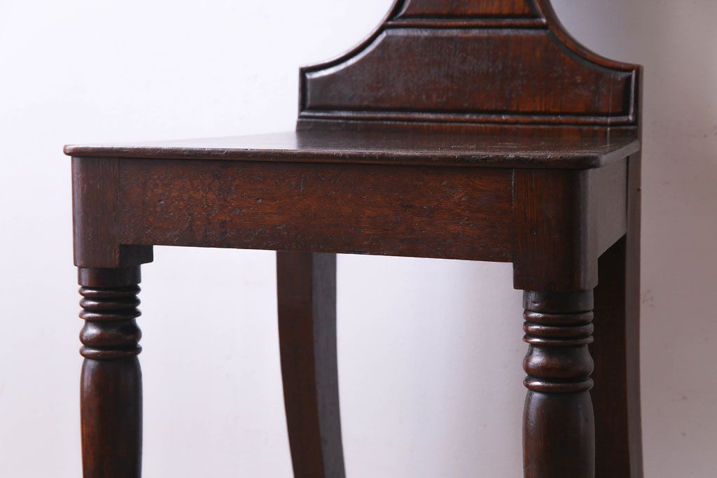 アンティーク雑貨　イギリスアンティーク　貝殻モチーフのおしゃれなチェア(椅子、飾り台)(1)