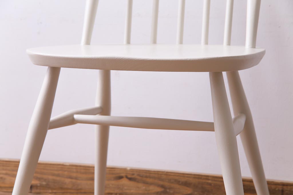 ヴィンテージ家具　イギリスビンテージ　ERCOL(アーコール)　リペイントクェーカーチェア(ダイニングチェア)