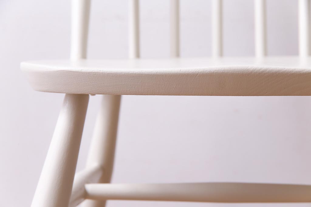ヴィンテージ家具　イギリスビンテージ　ERCOL(アーコール)　リペイントクェーカーチェア(ダイニングチェア)