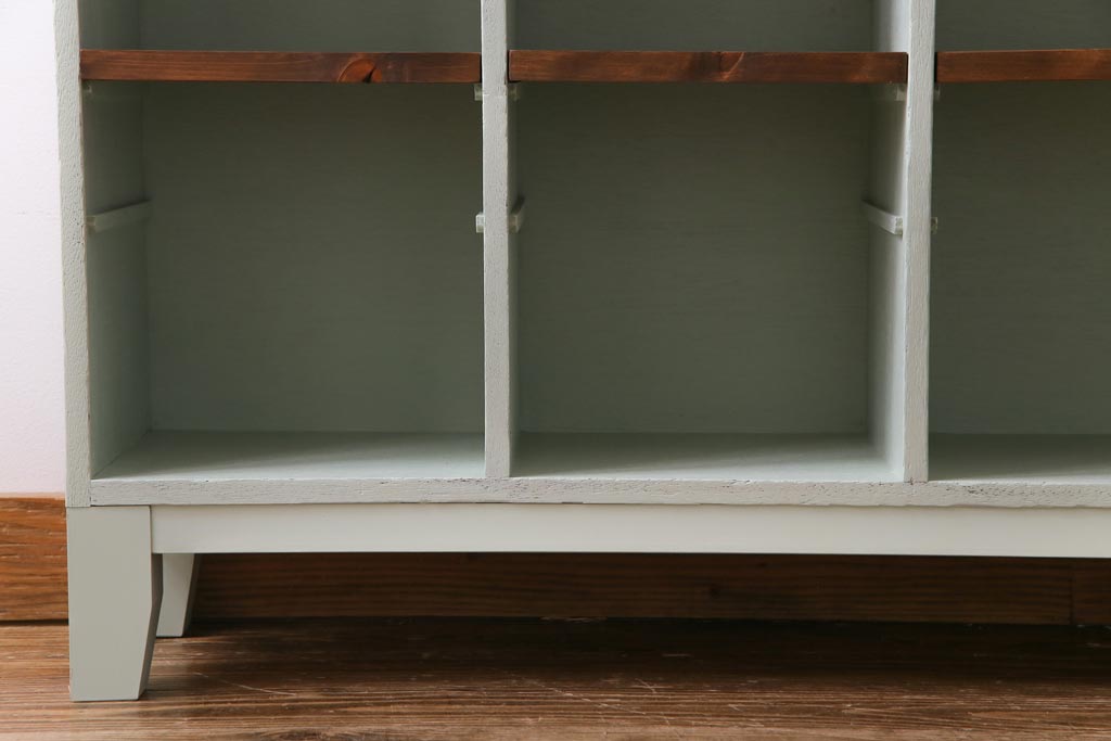 ペイント家具　リメイク品　レトロな雰囲気が可愛らしいロッカー・7列(収納棚、オープンラック、引き出し)(2)