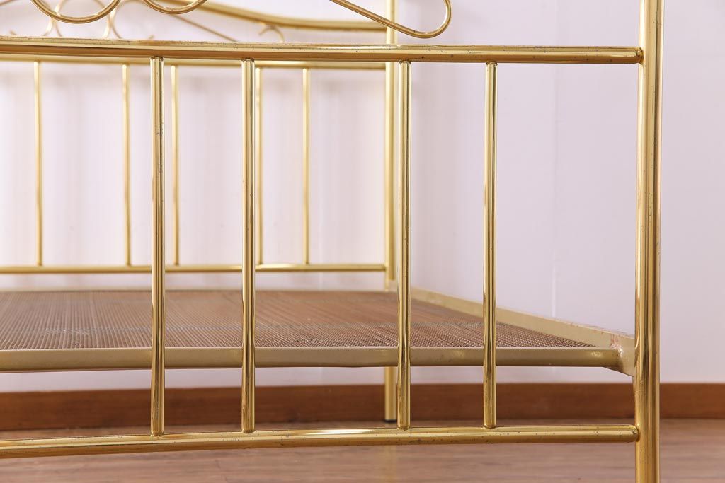 アンティーク家具　フランスアンティーク　真鍮メッキ　高級感溢れるベッドフレーム
