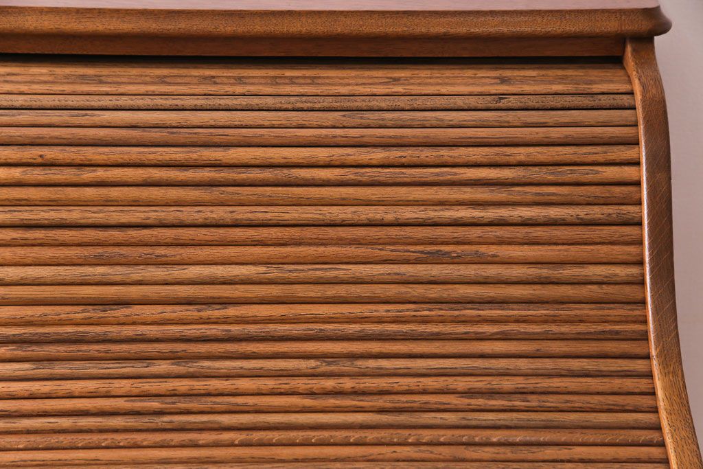 アンティーク家具　イギリスアンティーク　オーク材　キャスター付き　素朴な木肌が魅力のロールトップデスク(両袖机、在宅ワーク、在宅用ワークデスク)