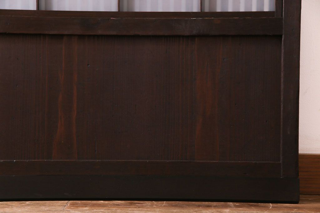 昭和期　板ガラス裏障子留め　ガラスから透ける縦桟が美しい格子戸(ガラス帯戸、仕切り戸、引き戸、建具)2枚組