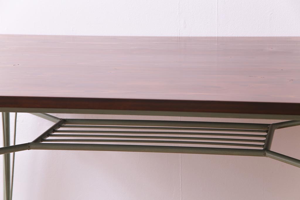 ラフジュ工房オリジナル　ヒノキ材　棚付きで使いやすいペイントの鉄脚テーブル(カフェテーブル、ダイニングテーブル、作業台)
