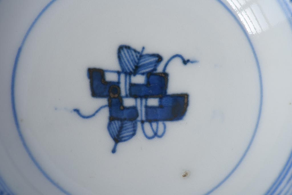 古民具・骨董　幕末明治期　大きく描かれた文様が目を引く蓋付茶碗(和食器)2客セット(1)