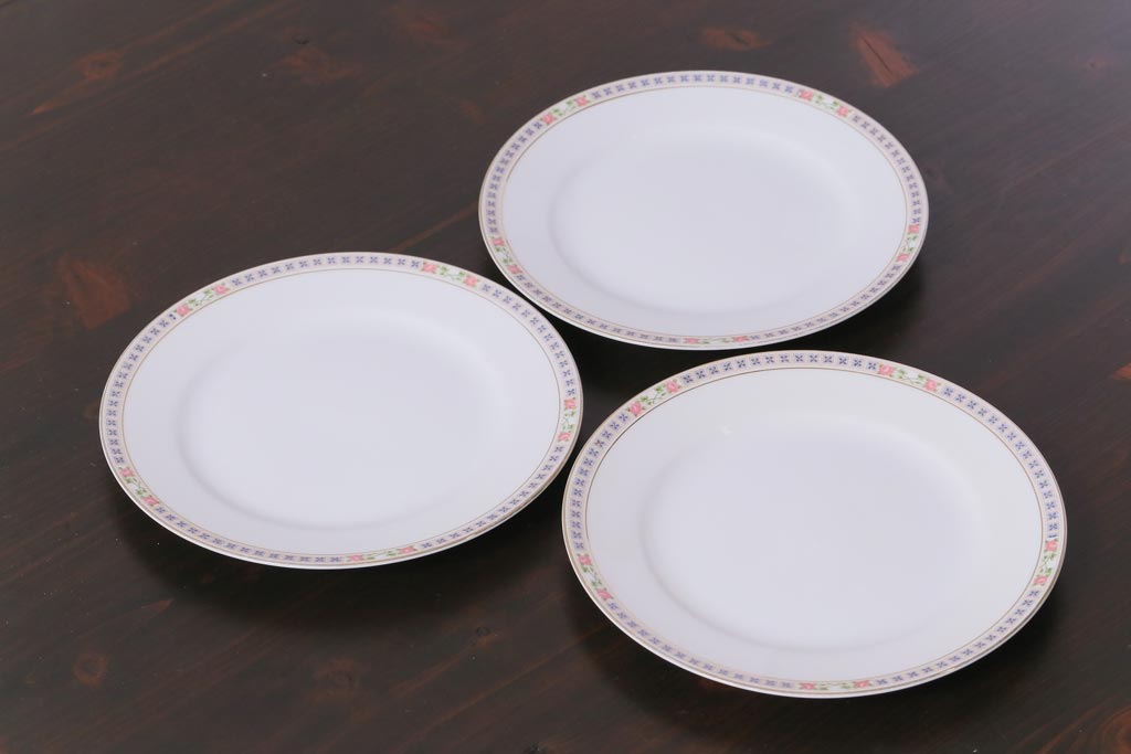 日本陶器 オールドノリタケ(Noritake、則武) 淡い色の小花が