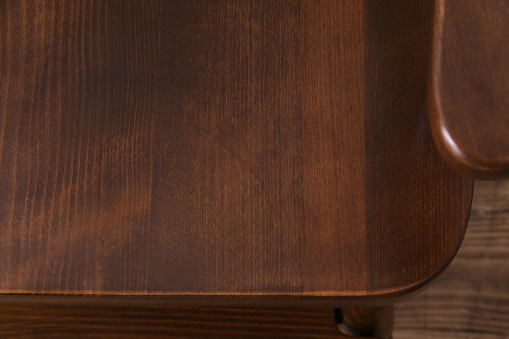 ヴィンテージ家具　ビンテージ　柏木工　品のある佇まいが魅力の作業台付きチャイルドチェア(子供椅子)