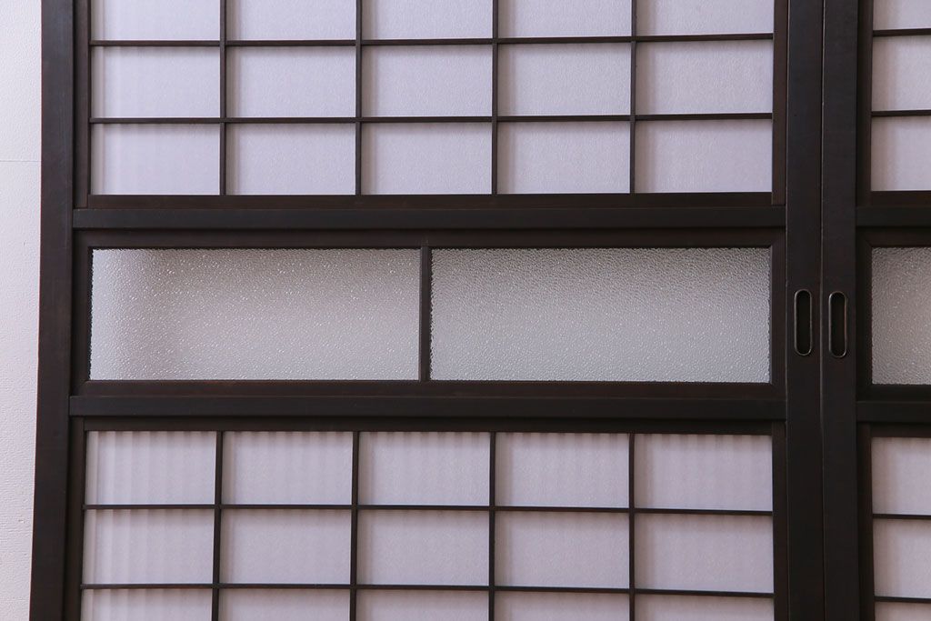 和製アンティーク　裏障子付き　ダイヤガラス　上品な和の雰囲気あふれる格子戸2枚セット(障子戸、引き戸、建具)