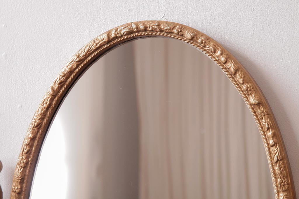 アンティーク雑貨　イギリスアンティーク　リッチな雰囲気漂うオーバル三面鏡(スタンドミラー)