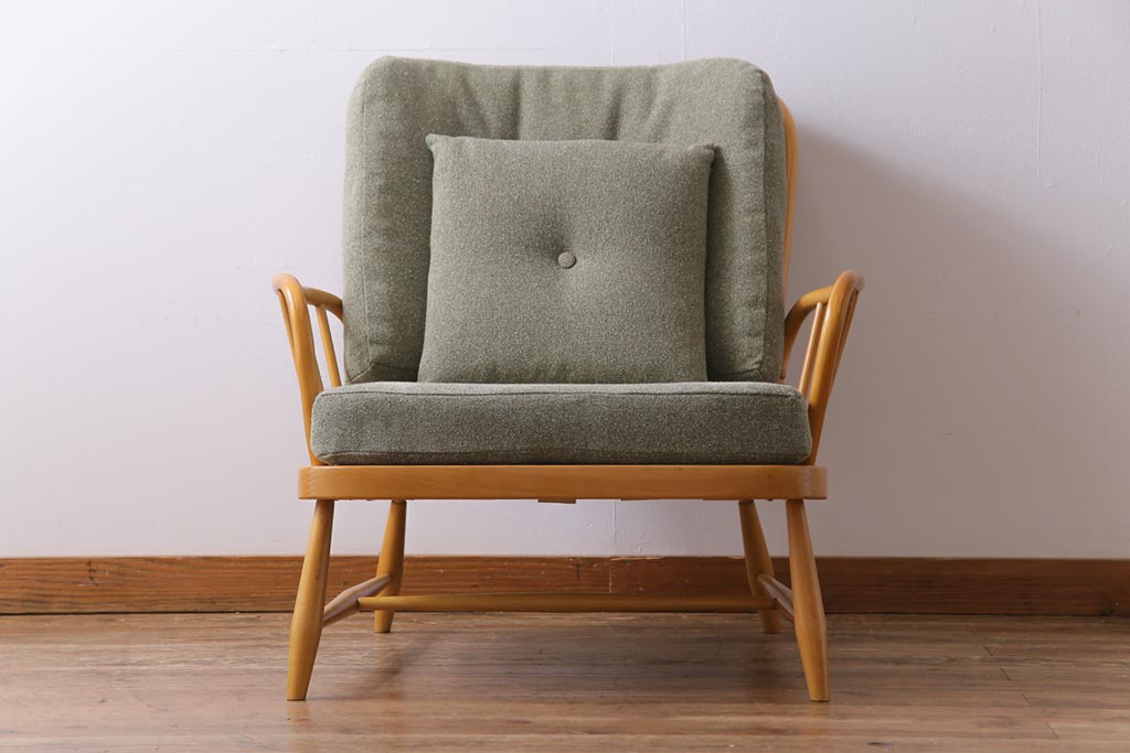 ヴィンテージ家具　イギリスビンテージ　ERCOL(アーコール)　ジュビリー(Jubilee)　グリーンのファブリックが優しげな一人掛けソファ(1)