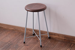 ラフジュ工房オリジナル　鉄脚　爽やかなペイントカラーが魅力の丸スツール(チェア、椅子)(2)