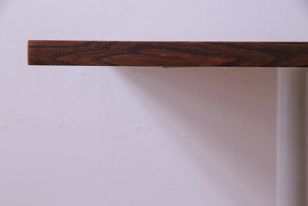 アンティーク家具　昭和中期　天板ナラ材　淡いペイントカラーがおしゃれな鉄脚テーブル(コーヒーテーブル、サイドテーブル)(1)