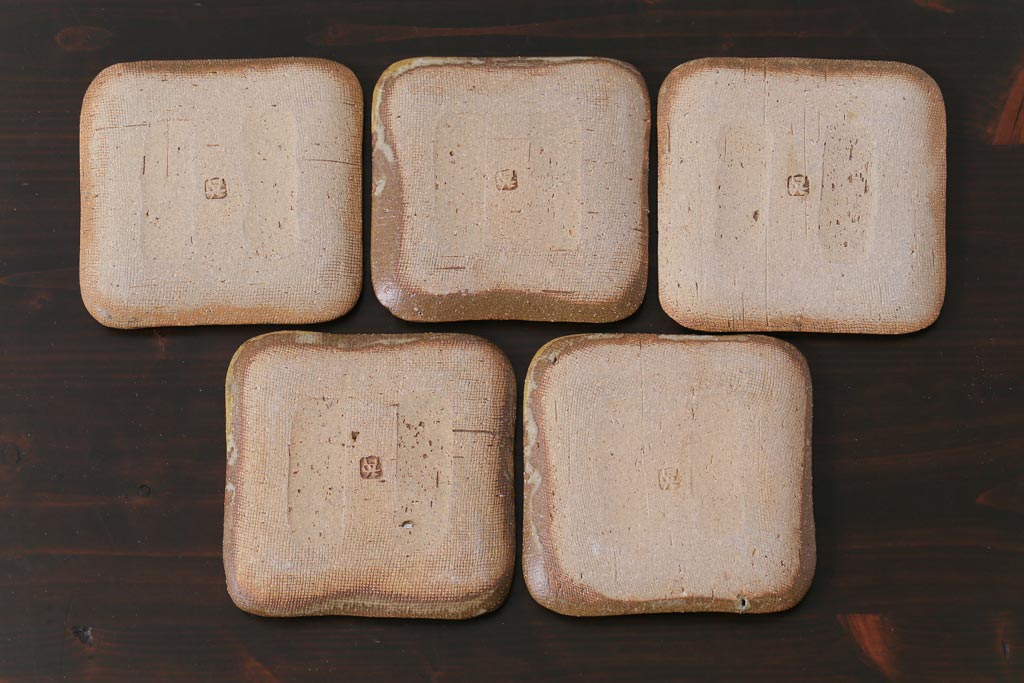 美品　昭和期　笠間焼　中野晃嗣　共箱付き梅文銘々皿(小皿、豆皿、和食器)5枚セット