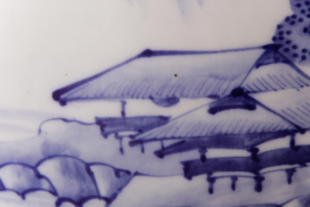 アンティーク雑貨　昭和初期　和の雰囲気を高める山水図の瀬戸火鉢(鉢カバー)
