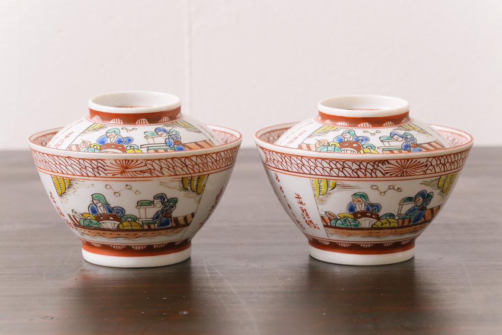 幕末明治期　赤絵染付　味わいある絵柄の蓋茶碗2客セット(和食器)(1)