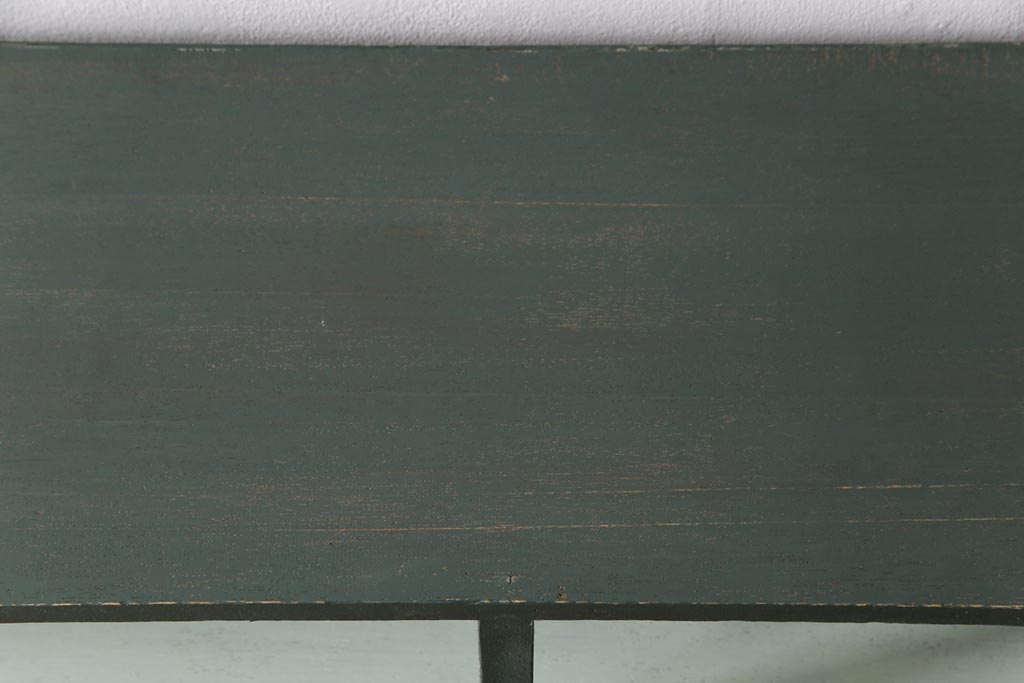 ペイント家具　5段　個性的なバイカラーがおしゃれな薄型オープンラック(飾り棚、収納棚)