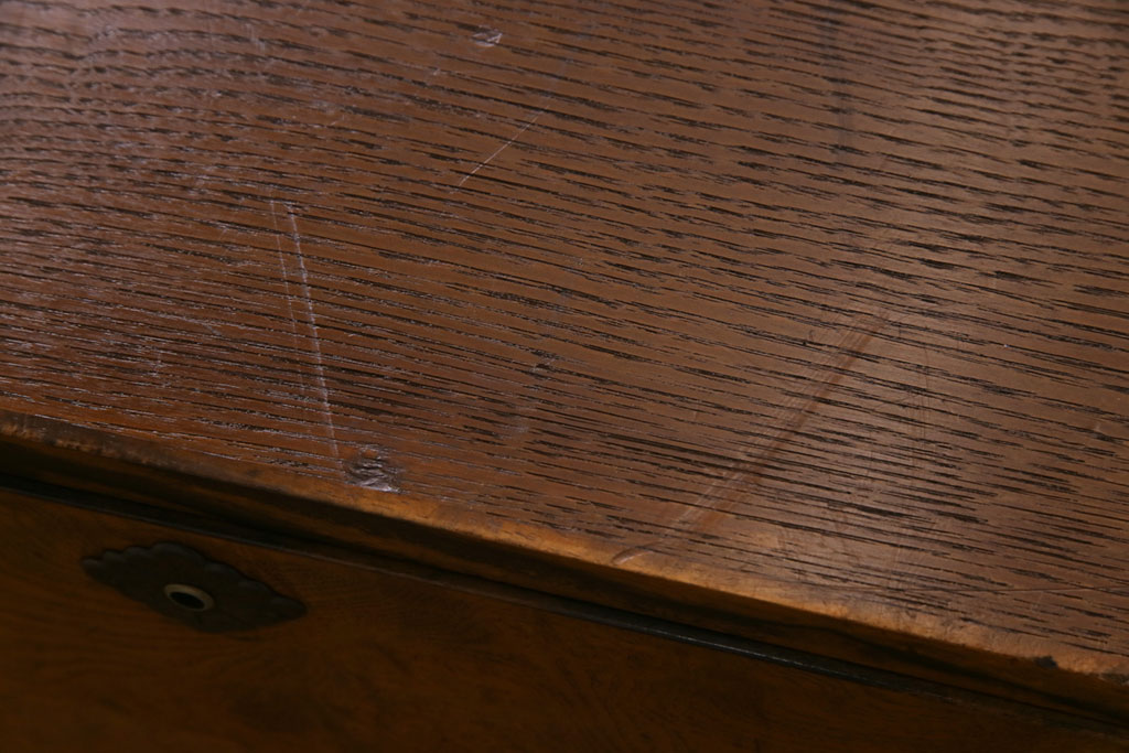 アンティーク家具　和製アンティーク　前面栗材鳥眼杢　リメイク　黒柿の縁が魅力的なローチェスト(ローボード、収納棚、引き出し)