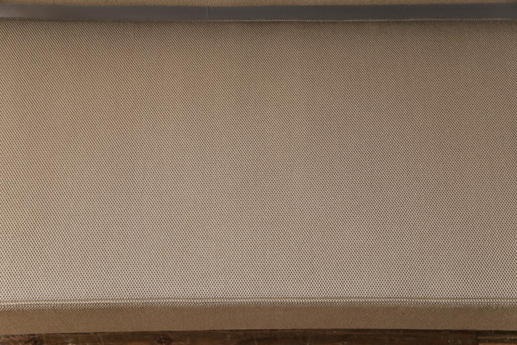 中古　神戸洋家具　永田良介商店　上質なつくりが魅力的なチロル型ソファ(3人掛けソファ)