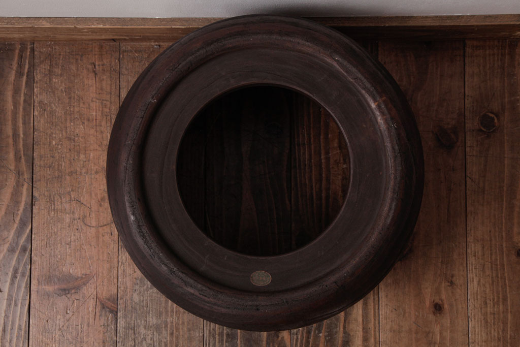 アンティーク雑貨　和製アンティーク　桐材製　古い木の質感が味わい深いくり抜き火鉢(2)