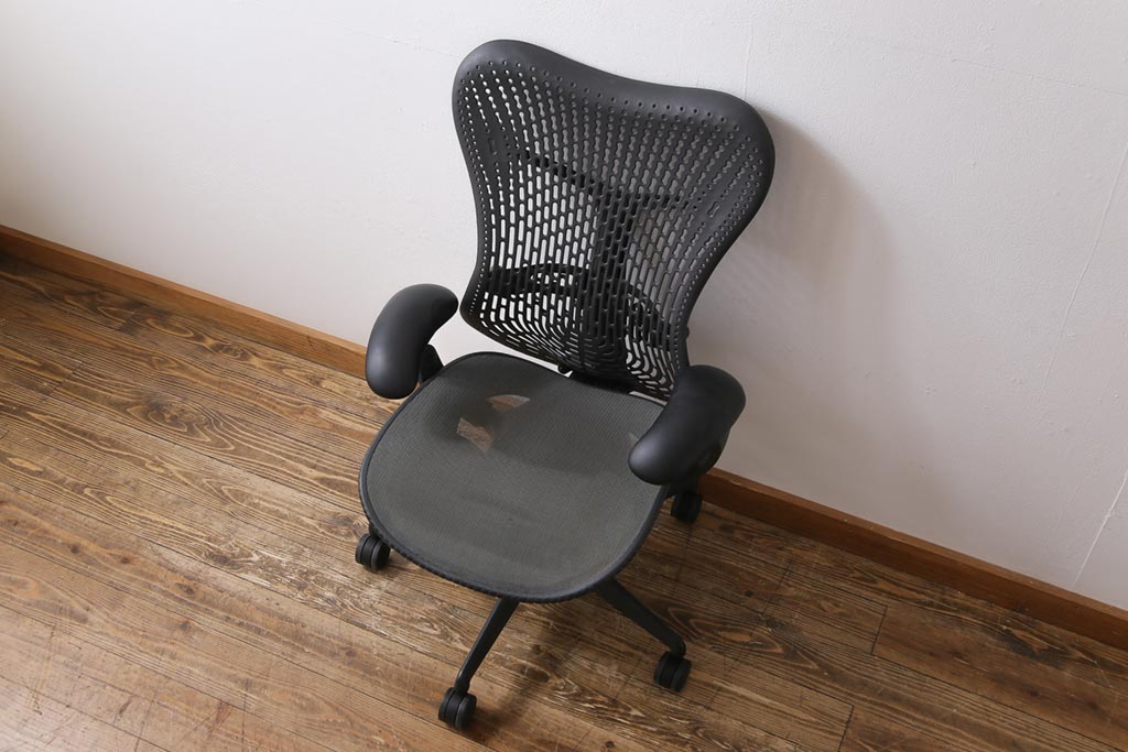 中古　ハーマンミラー社(Hermanmiller)　Mirra Chair　ミラチェア(オフィスチェア、椅子、イス)(定価約13万円)