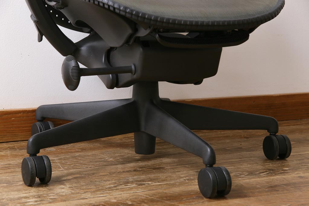 中古　ハーマンミラー社(Hermanmiller)　Mirra Chair　ミラチェア(オフィスチェア、椅子、イス)(定価約13万円)