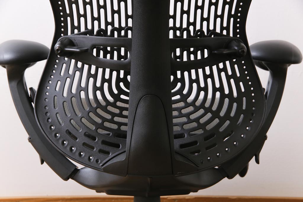 中古　ハーマンミラー社(Hermanmiller)　Mirra Chair　ミラチェア(オフィスチェア、椅子、イス)(定価約13万円)