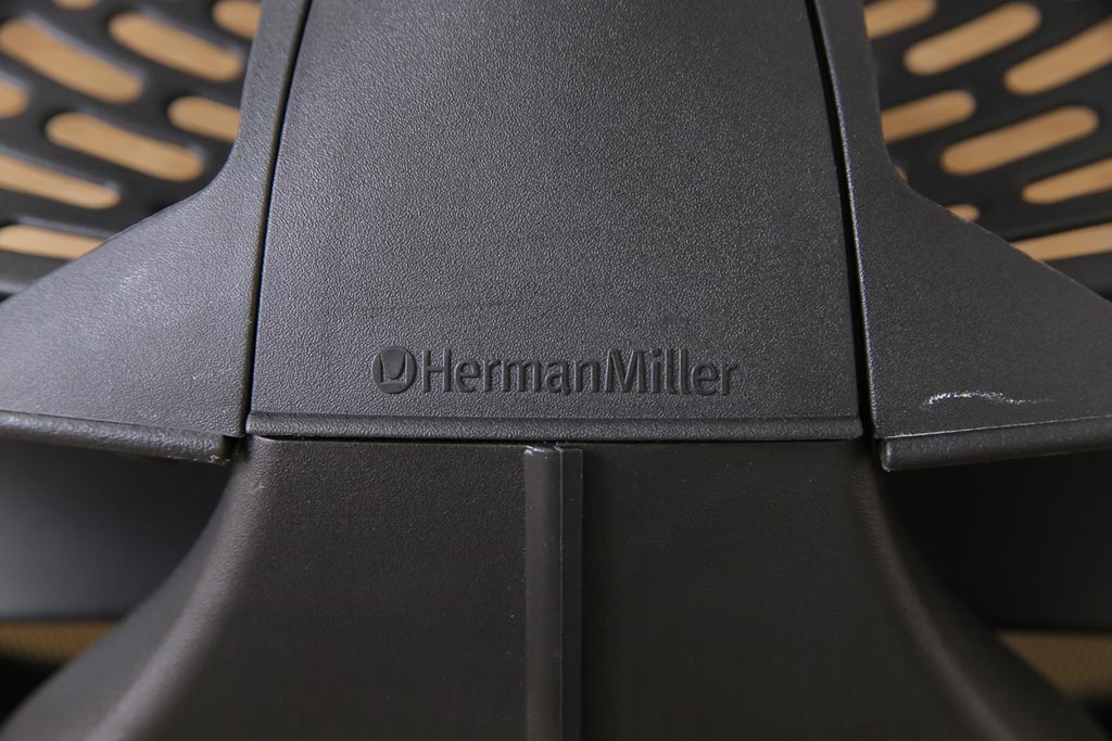 中古　ハーマンミラー社(Hermanmiller)　Mirra Chair　ミラチェア(オフィスチェア、椅子、イス)(定価約13万円)