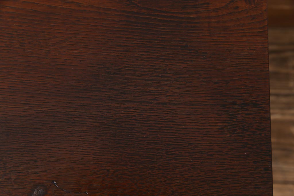 アンティーク雑貨　リメイク家具　栓材一枚板　古材の風合いを活かした小振りなベンチ(板座チェア、椅子、花台、飾り台)(1)