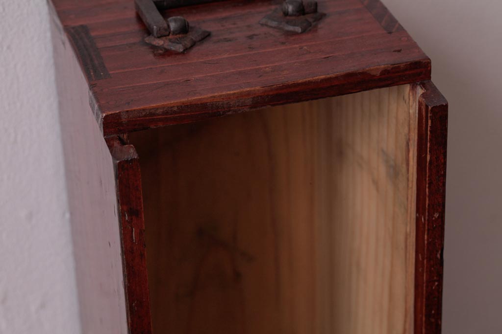 アンティーク雑貨　和製アンティーク　スライド式扉の縦型小物入れ(収納箱、木箱)