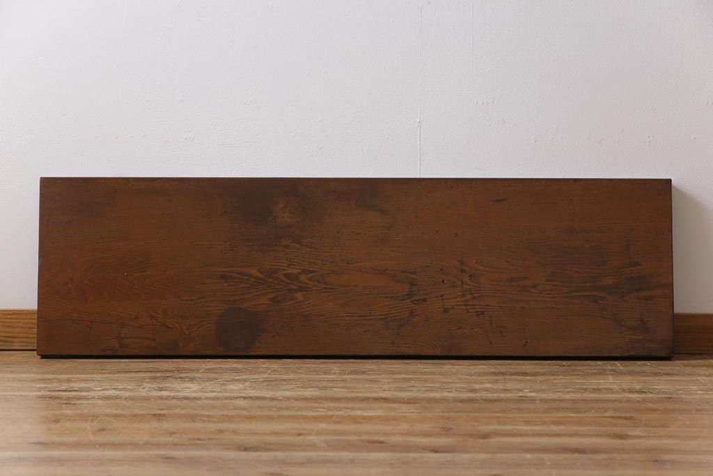 レトロ家具　昭和レトロ　素朴な木の風合いが残るタモ材一枚板の古材(材料)