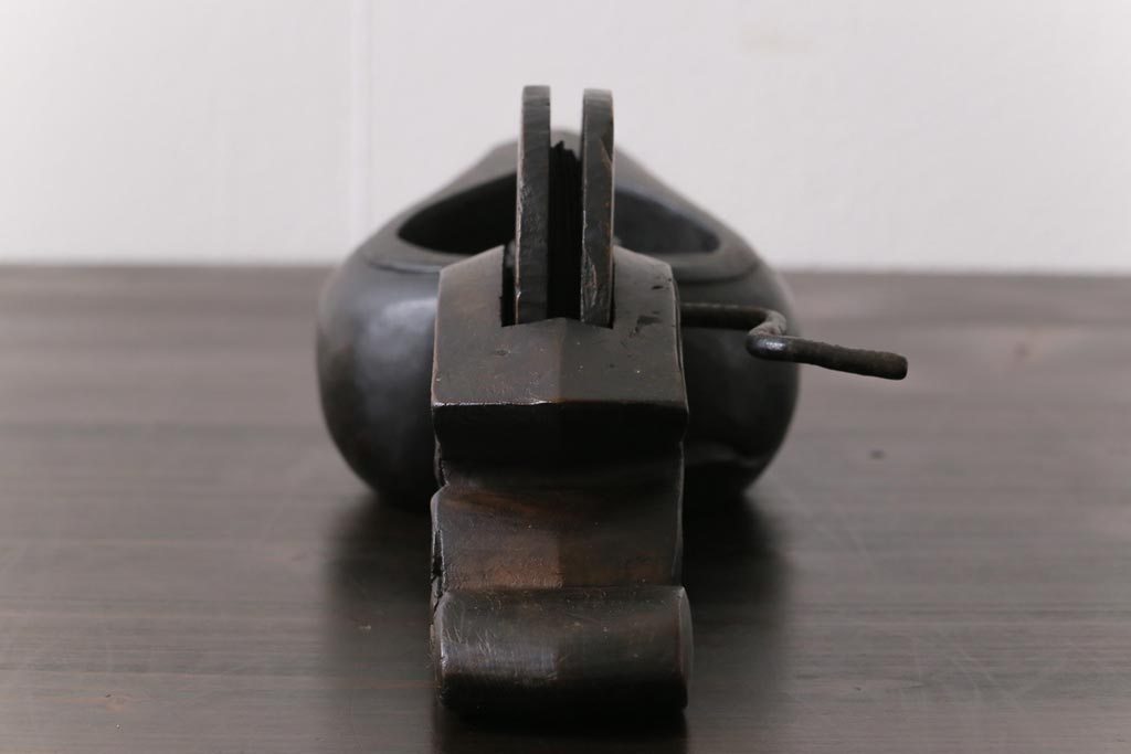 アンティーク雑貨　和製アンティーク　大正昭和初期　ケヤキ材　彫刻　味わいのある墨壺(墨壷、大工道具)