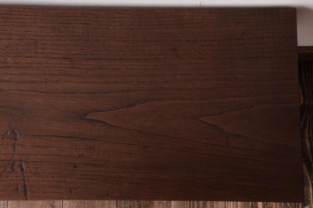 レトロ家具　古材リメイク　栗材一枚板　レトロな味わいが魅力のローボード(オープンラック、ベンチ、飾り棚)