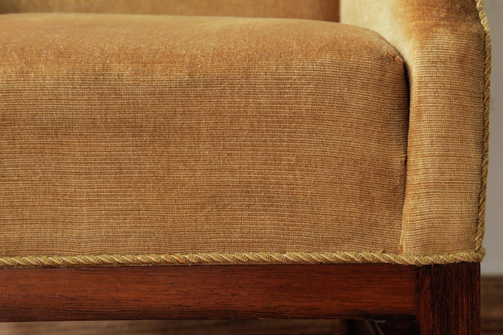 レトロ家具　北欧ビンテージ　デンマーク製　ローズウッド　レトロな雰囲気漂う品のある1人掛けソファ(アームソファ、チェア)(1)