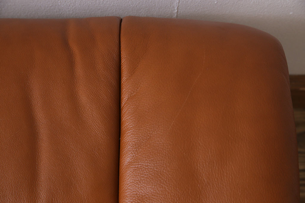 中古　EKORNES(エコーネス)　本革　オットマン付き　ストレスレス レノ クラシック(M)(アームチェア、リクライニングチェア、椅子)(定価約37万9千円)
