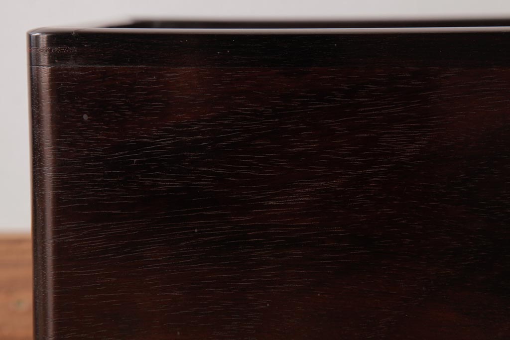 アンティーク雑貨　和製アンティーク　指物　紫檀材　なめらかな漆塗りの高級箱火鉢(手あぶり)(2)