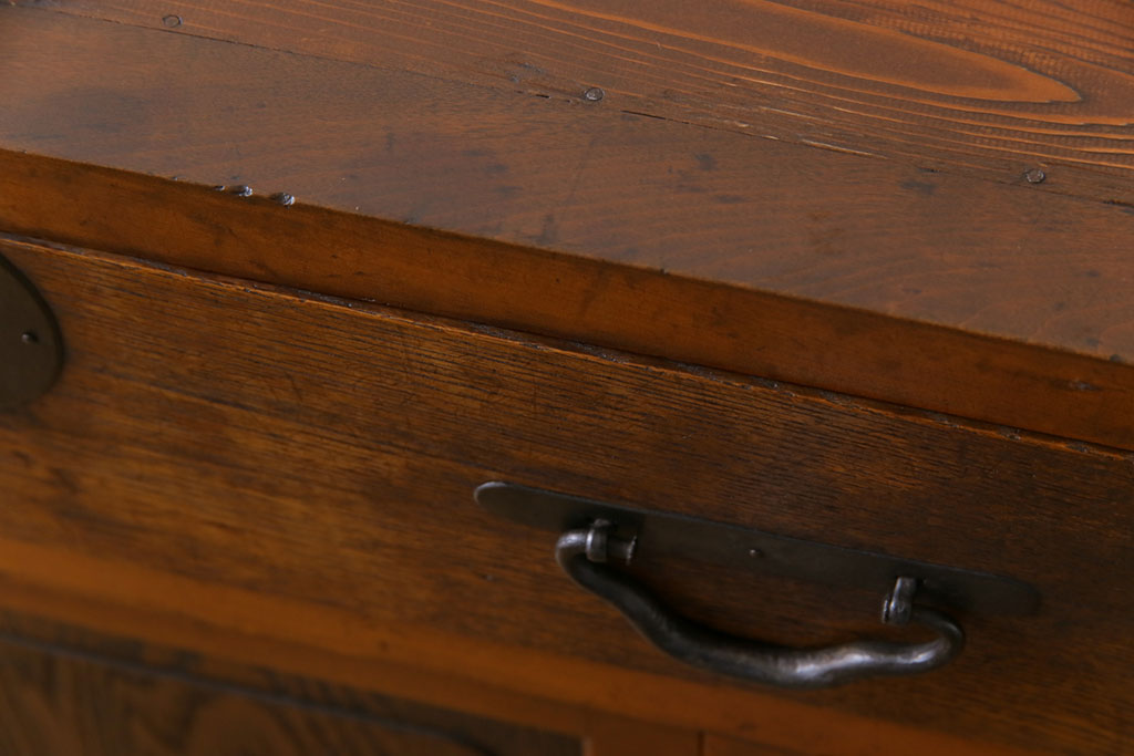 アンティーク家具　大正昭和初期　カバ材　上品な和の趣あふれる帳場箪笥(収納棚)