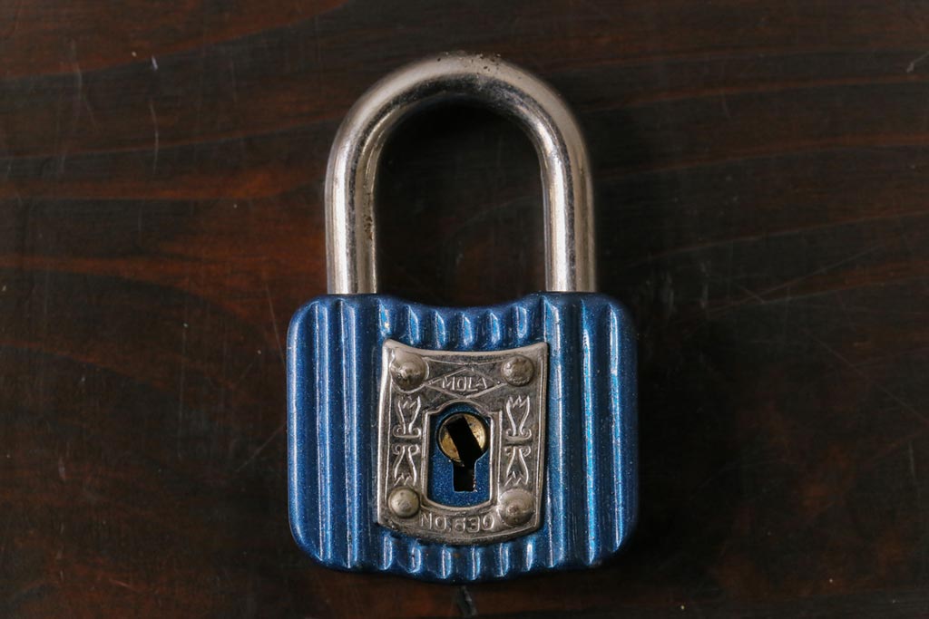 アンティーク雑貨　昭和レトロ　MOLA　ビビットなカラーのパドロックキー(南京錠、鍵、錠前)(2)
