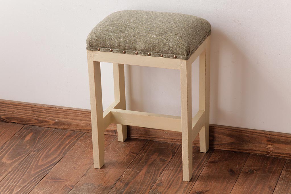 ノスタルジックなインテリアに！レトロな椅子のデザイン１２選