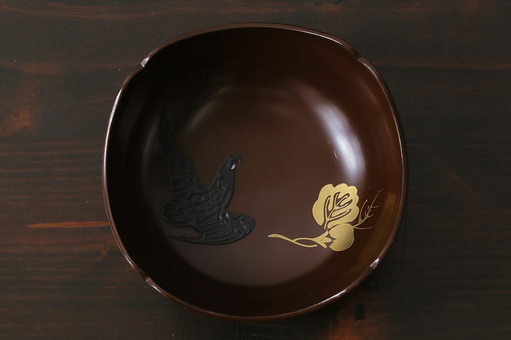 和製アンティーク　花鳥図　金彩が鮮やかな木製漆器小鉢(向付、小皿、和食器)(1)
