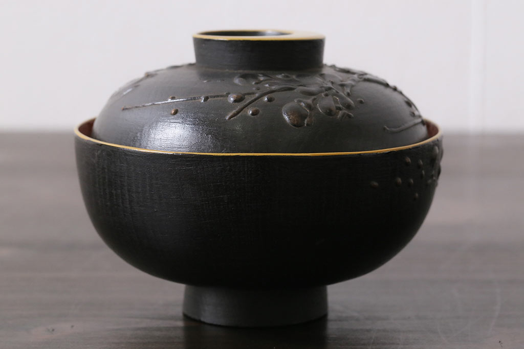和製アンティーク　鉄錆蒔絵　赤富士の図　和モダンな蓋付椀(漆器)4客セット