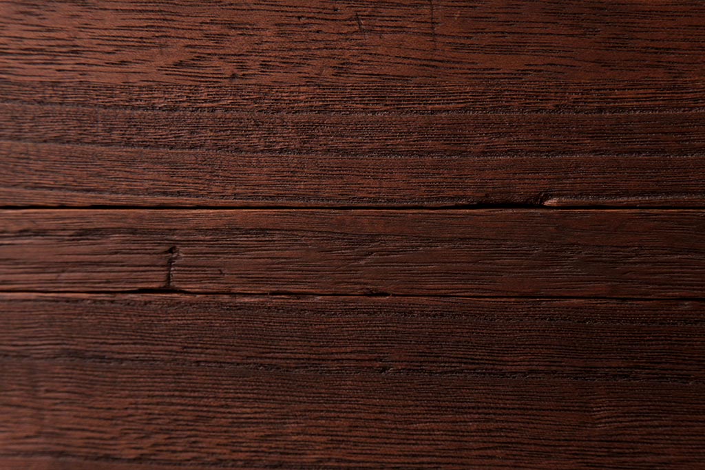 アンティーク家具　昭和期　シンプルな佇まいの脚付箪笥ローボード(ローチェスト、引き出し、時代箪笥)