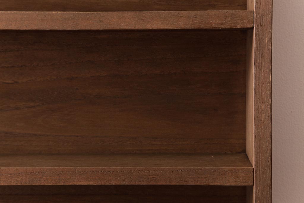 リメイク家具　桐材　柔らかな雰囲気を漂わせるウォールシェルフ・3段(壁掛け収納棚、飾り棚、ディスプレイラック)(2)