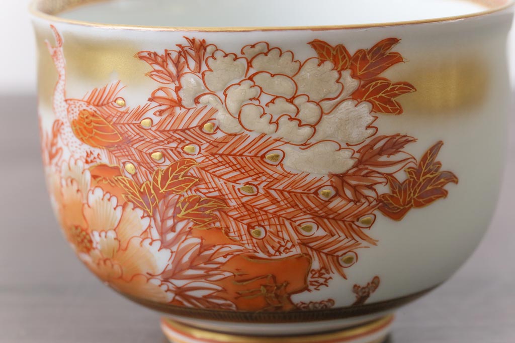和製アンティーク　九谷赤絵　牡丹花鳥　孔雀　箱付き　徳利・お猪口・盃洗　酒器セット(九谷焼、盃、和食器)