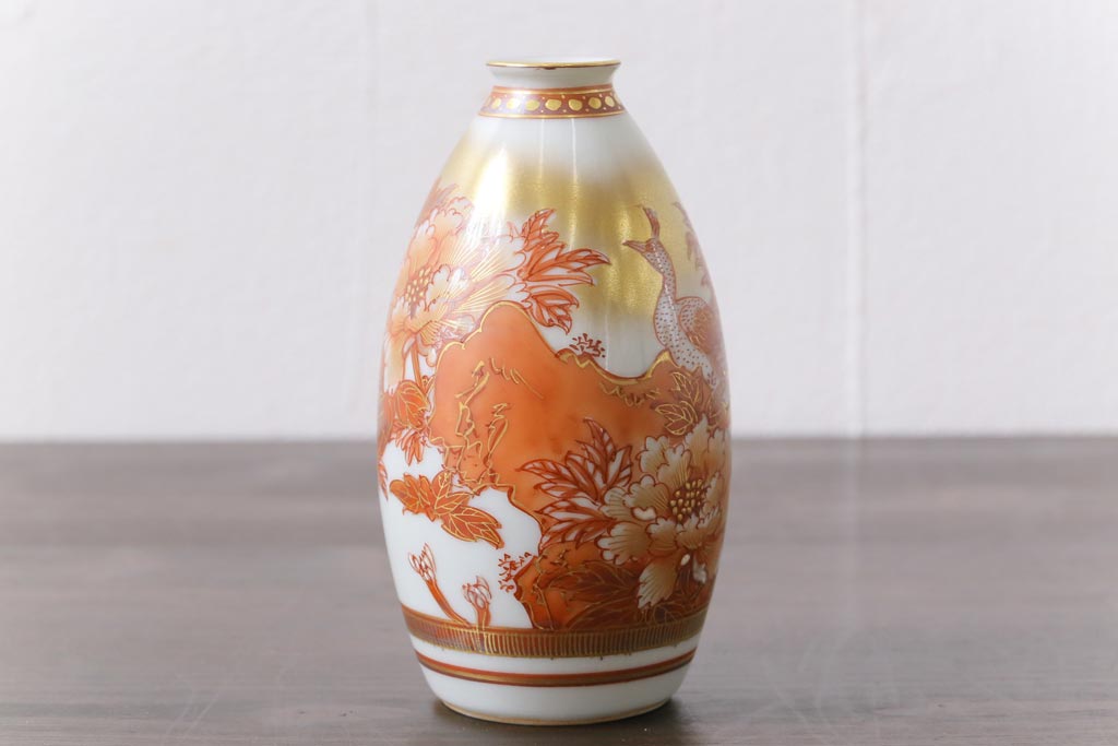 和製アンティーク　九谷赤絵　牡丹花鳥　孔雀　箱付き　徳利・お猪口・盃洗　酒器セット(九谷焼、盃、和食器)