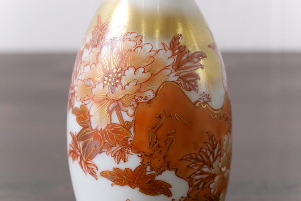 和製アンティーク　九谷赤絵　牡丹花鳥　孔雀　箱付き　徳利・お猪口・盃洗　酒器セット(九谷焼、盃、和食器)