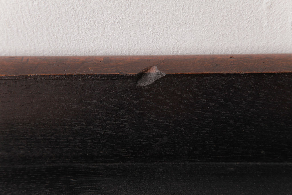 アンティーク家具　昭和中期　栓材一枚板　味わいある佇まいが魅力の角ちゃぶ台(座卓、ローテーブル)